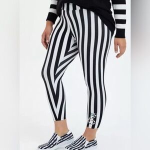 Torrid Beetlejuice Striped Halloween Costume Cropped Leggings Pants NWT 2X